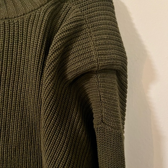 PISTOLA Camille Strong Shoulder Sweater V Neck Olive - Picture 7 of 9